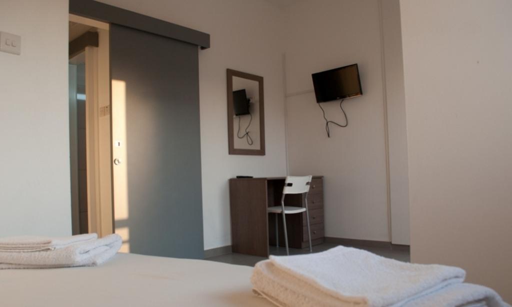 St. George Rent Rooms Larnaca Ngoại thất bức ảnh