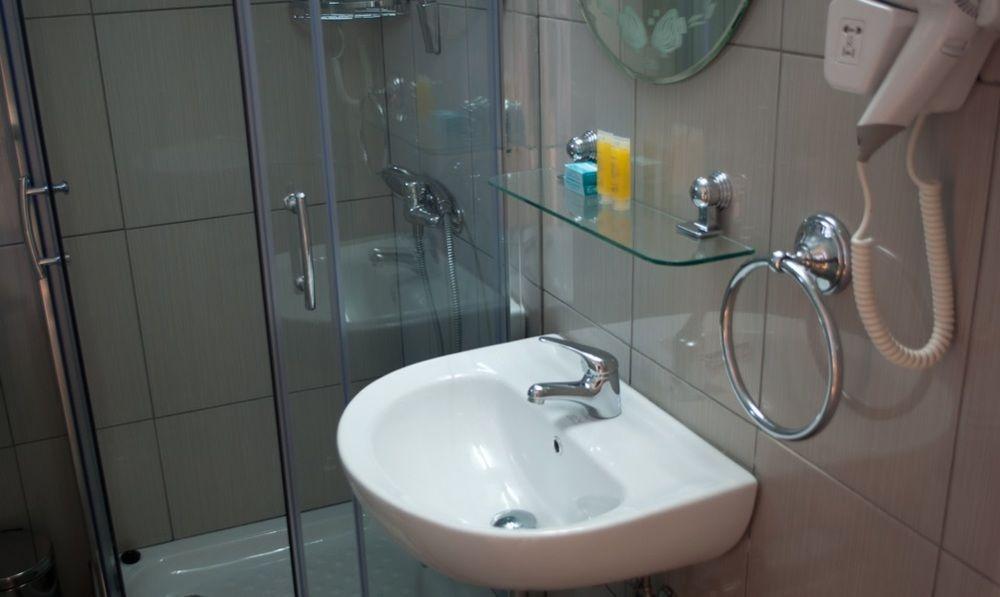 St. George Rent Rooms Larnaca Ngoại thất bức ảnh