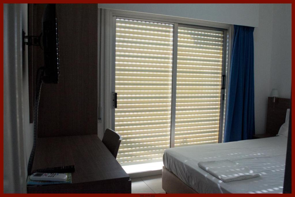 St. George Rent Rooms Larnaca Ngoại thất bức ảnh