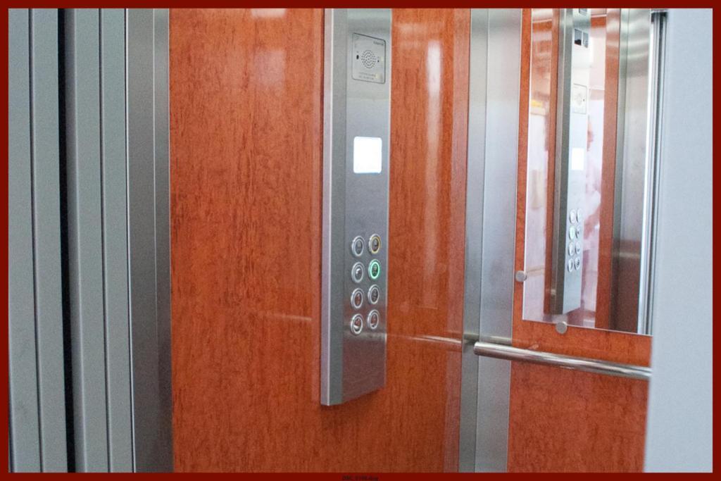 St. George Rent Rooms Larnaca Ngoại thất bức ảnh