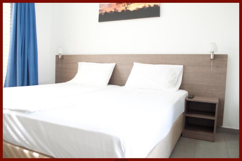 St. George Rent Rooms Larnaca Ngoại thất bức ảnh
